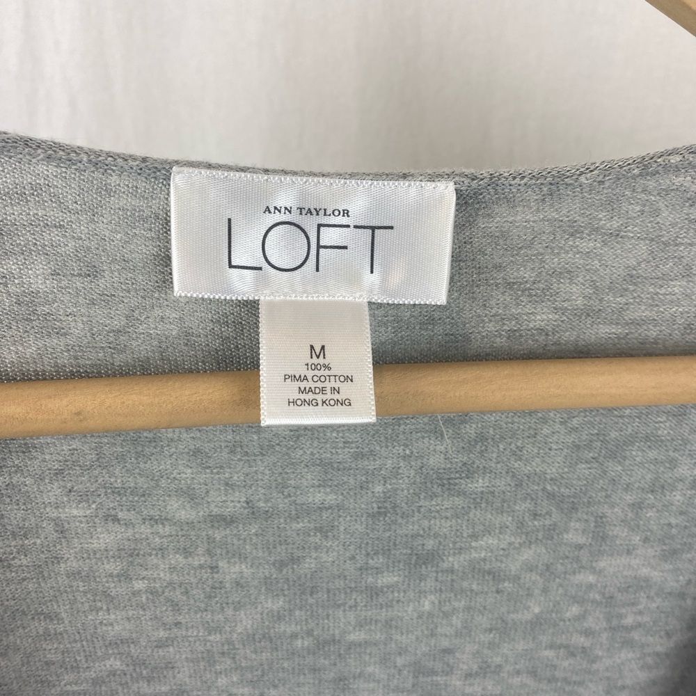 Ann Taylor Gray Deep V Neck Long Sleeve Sweater M - Picture 4 of 5